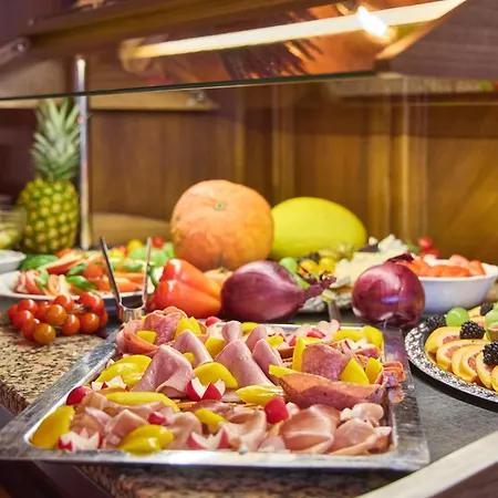 Otel Vier Jahreszeiten