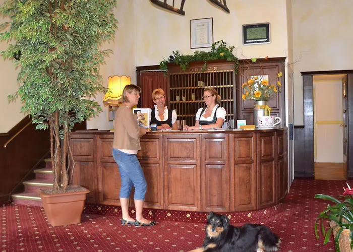 Otel Vier Jahreszeiten