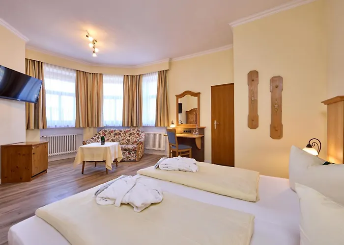 Otel Vier Jahreszeiten