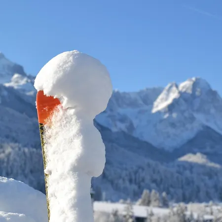 Szálloda Vier Jahreszeiten 3*