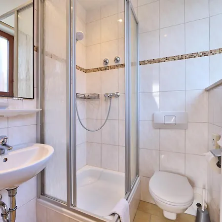 Szálloda Vier Jahreszeiten Garmisch-Partenkirchen