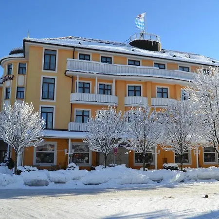 Szálloda Vier Jahreszeiten