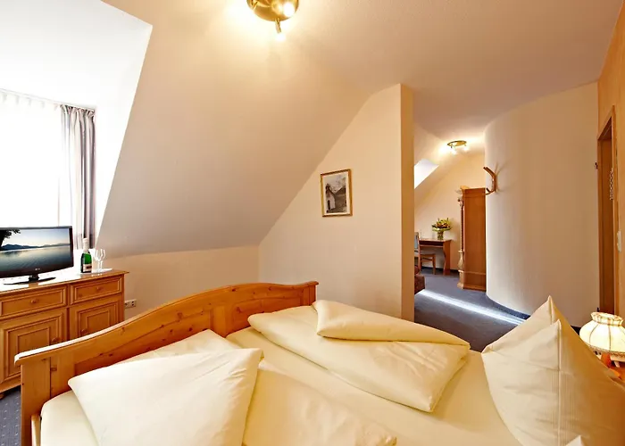 Vier Jahreszeiten 3*